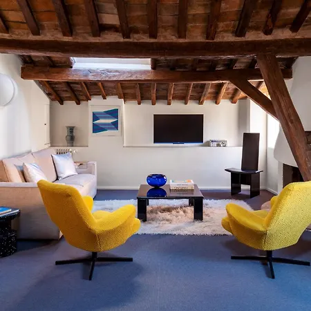House Of Allora