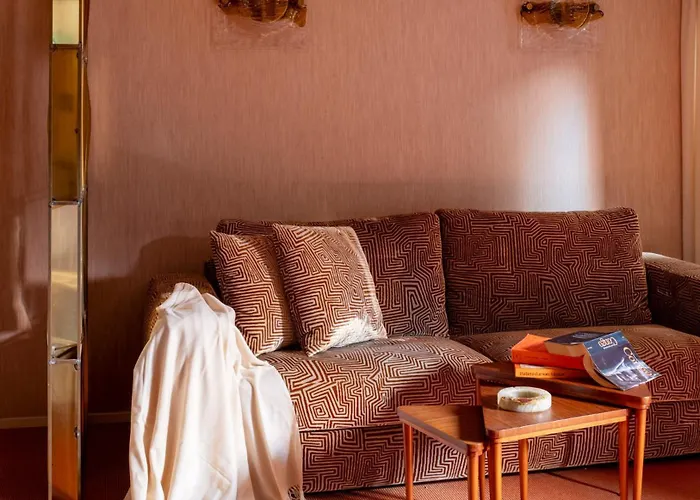 House Of Allora 4*