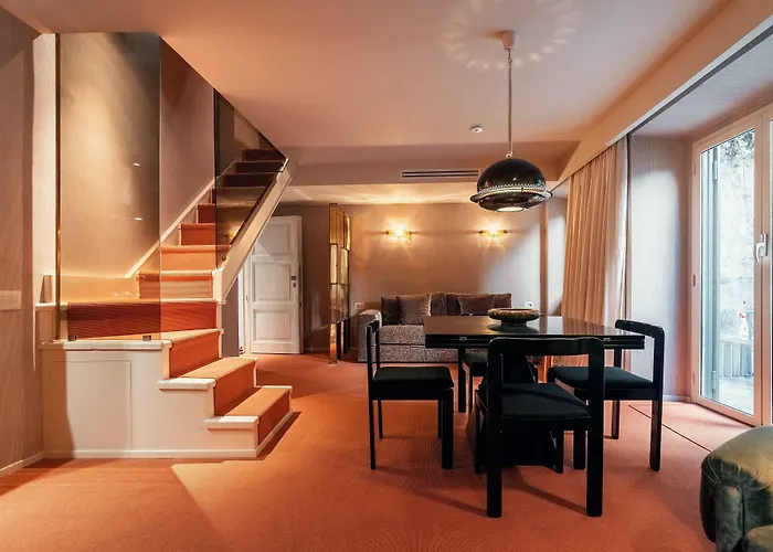 House Of Allora 4*